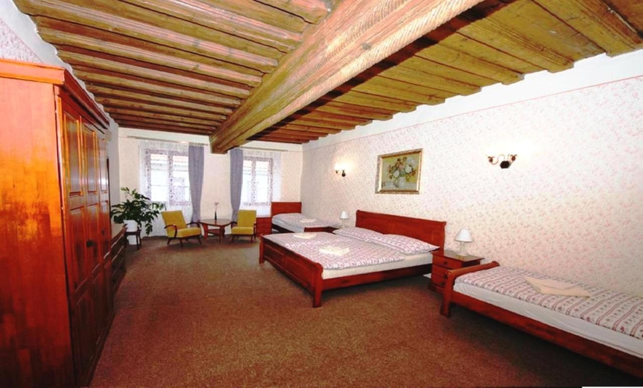Mini Hotel Abraka & Apartments Český Krumlov Exteriör bild