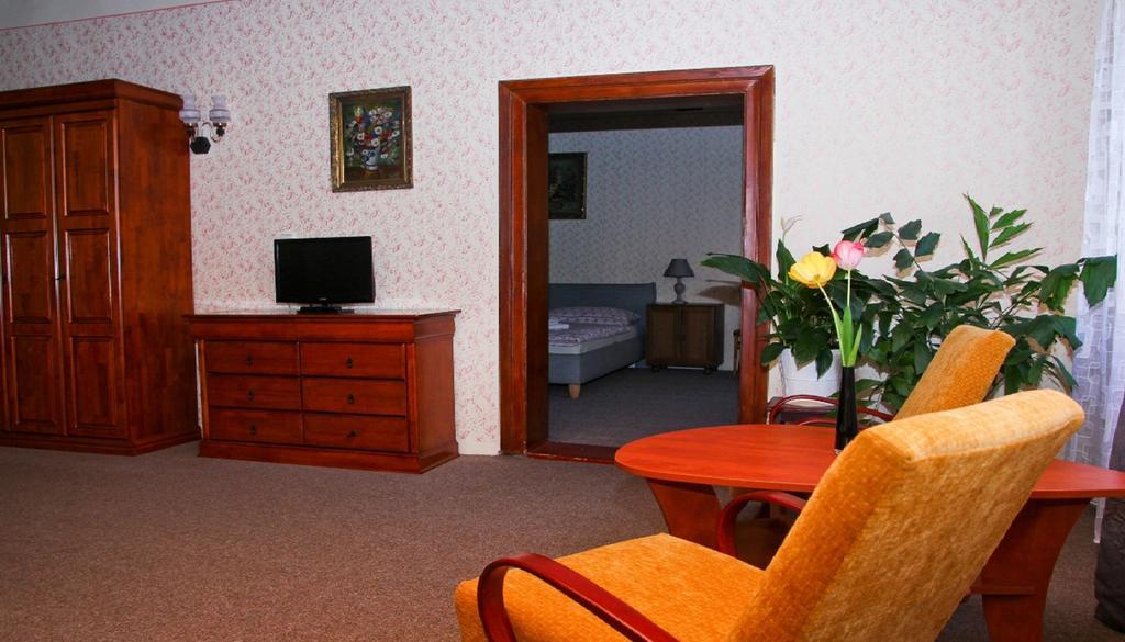 Mini Hotel Abraka & Apartments Český Krumlov Exteriör bild