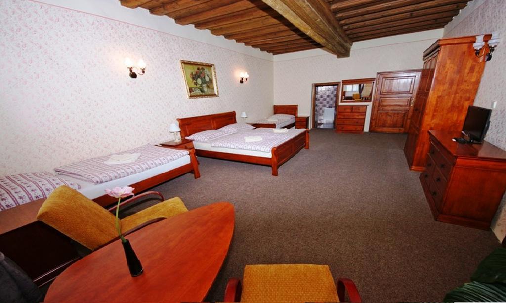 Mini Hotel Abraka & Apartments Český Krumlov Exteriör bild