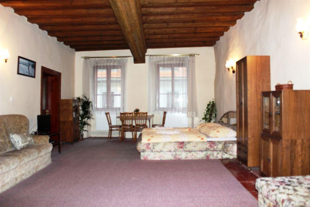 Mini Hotel Abraka & Apartments Český Krumlov Exteriör bild