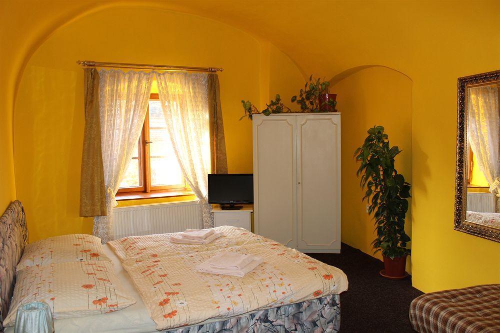 Mini Hotel Abraka & Apartments Český Krumlov Exteriör bild